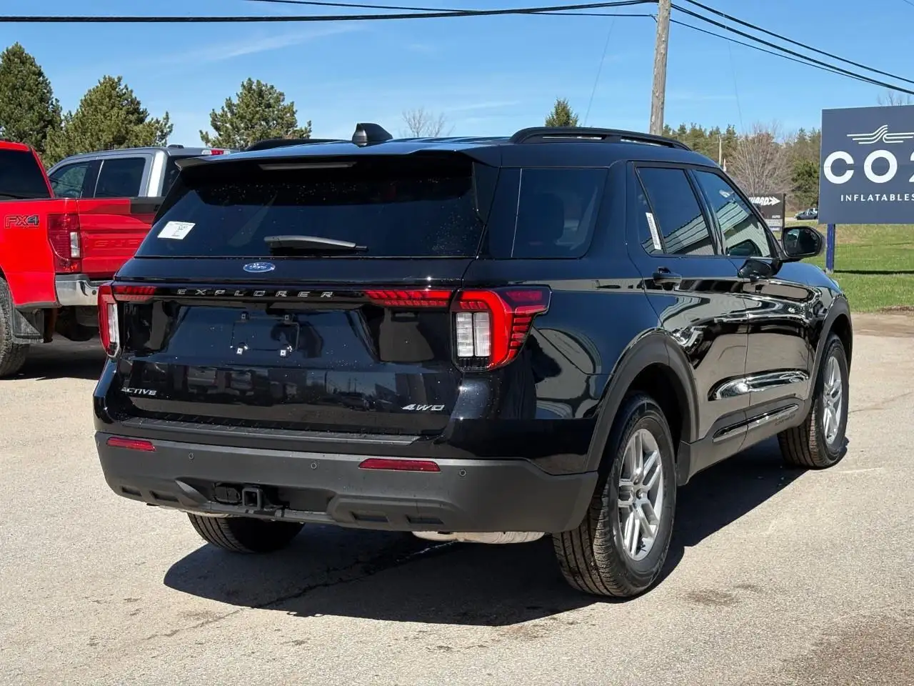 Ford Explorer снимка Ford Explorer