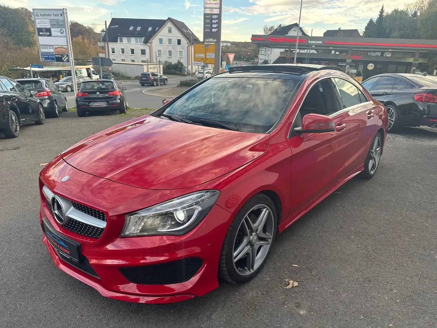 Mercedes-Benz CLA 250 AMG-Line *KAM*PANO*LEDER Rouge - 2