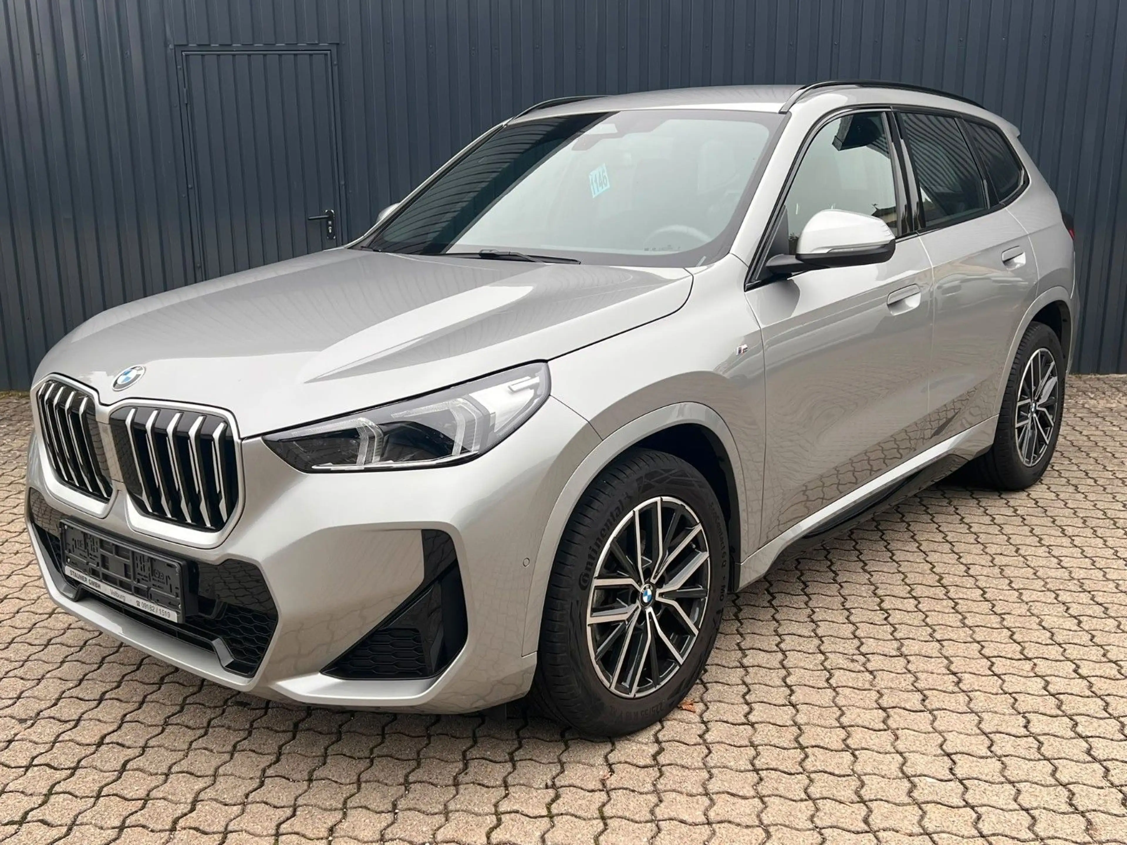 BMW X1 sDrive 18i M SPORT /Kamera/Komfortzu/18"M-Rad — photo 3