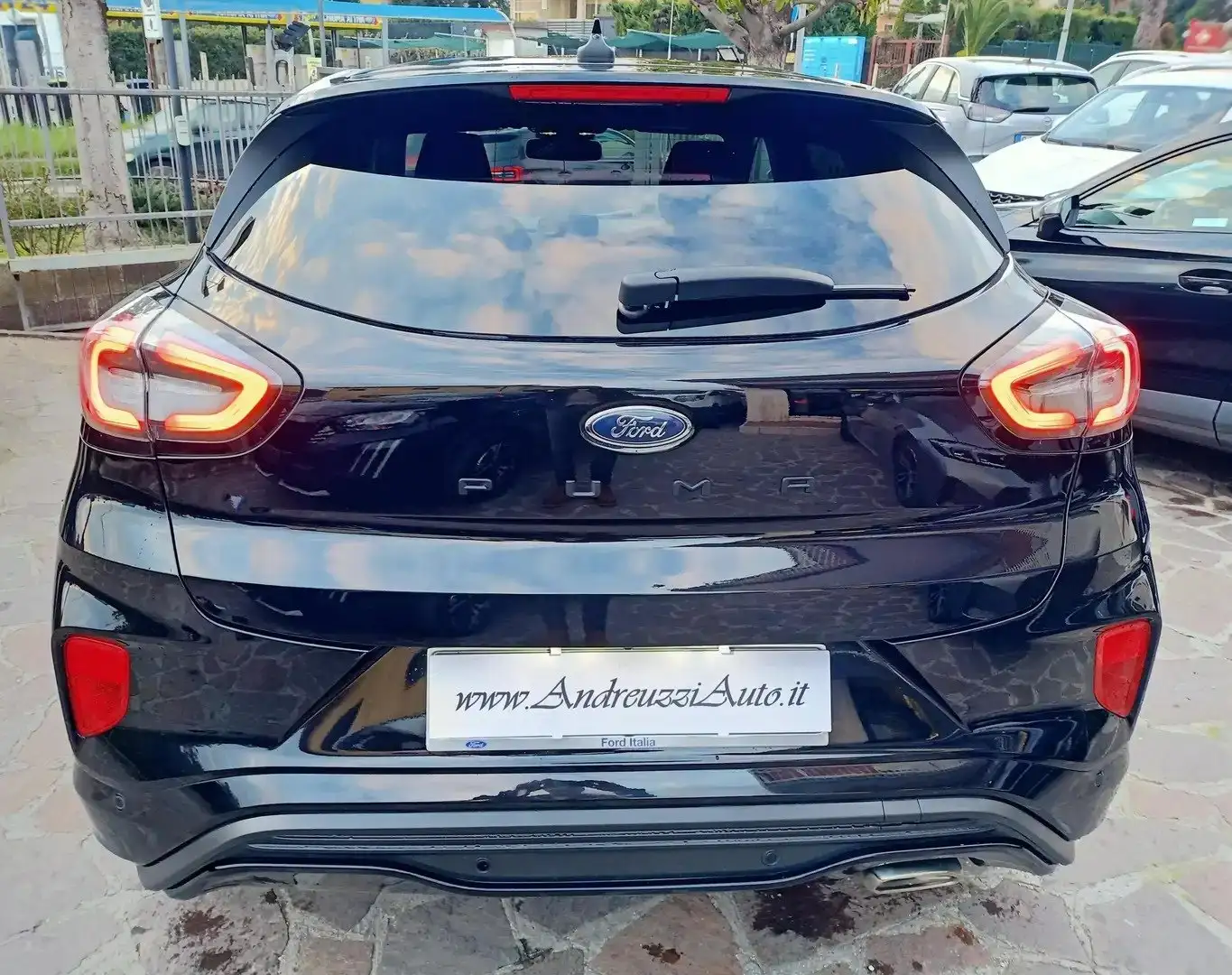Ford Puma 1.0 ecoboost h ST-line Design s&s Automatica Nero - 2