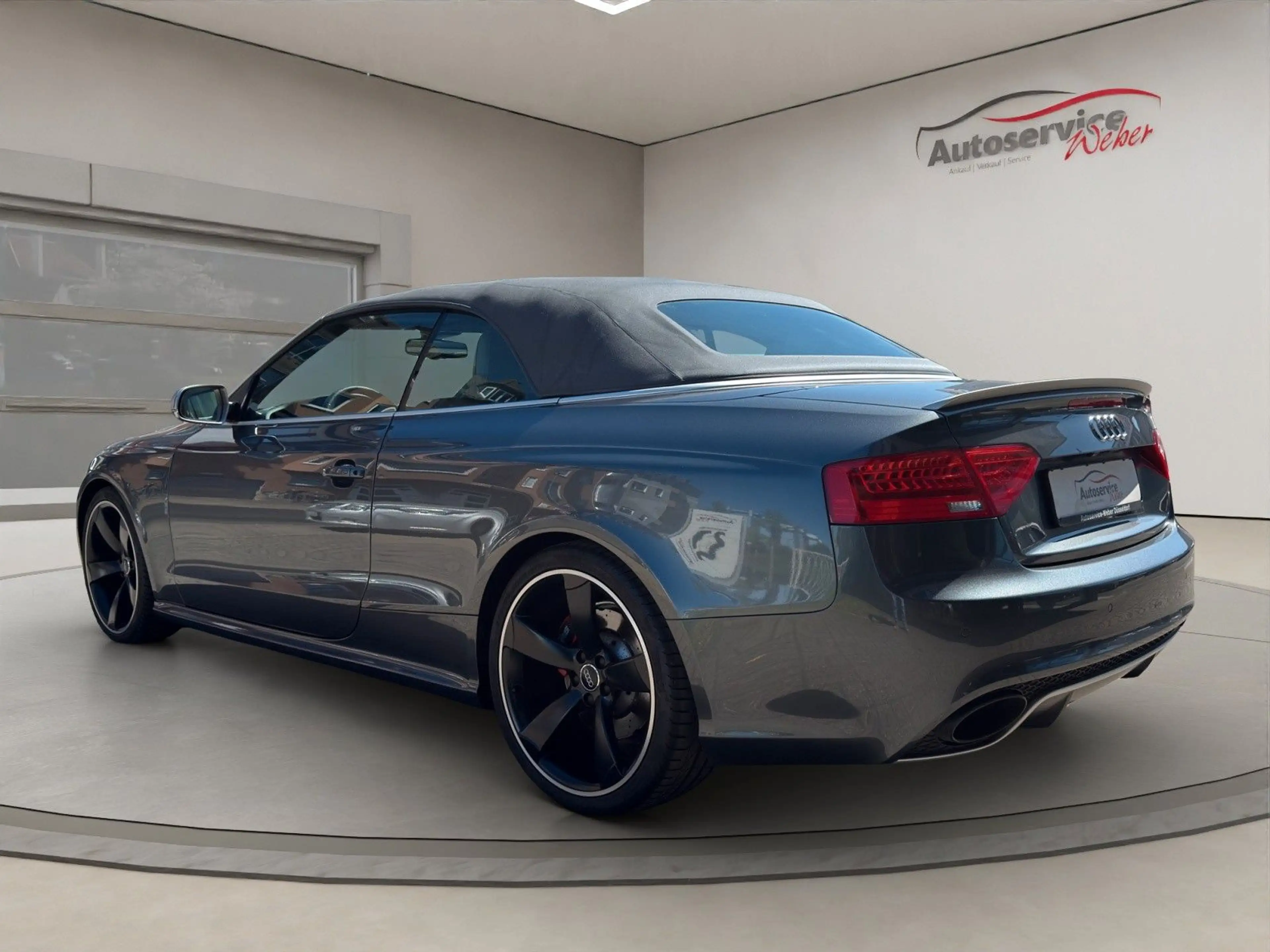 Audi RS5 RS 5 Cabriolet 4.2 FSI quattro — photo 3