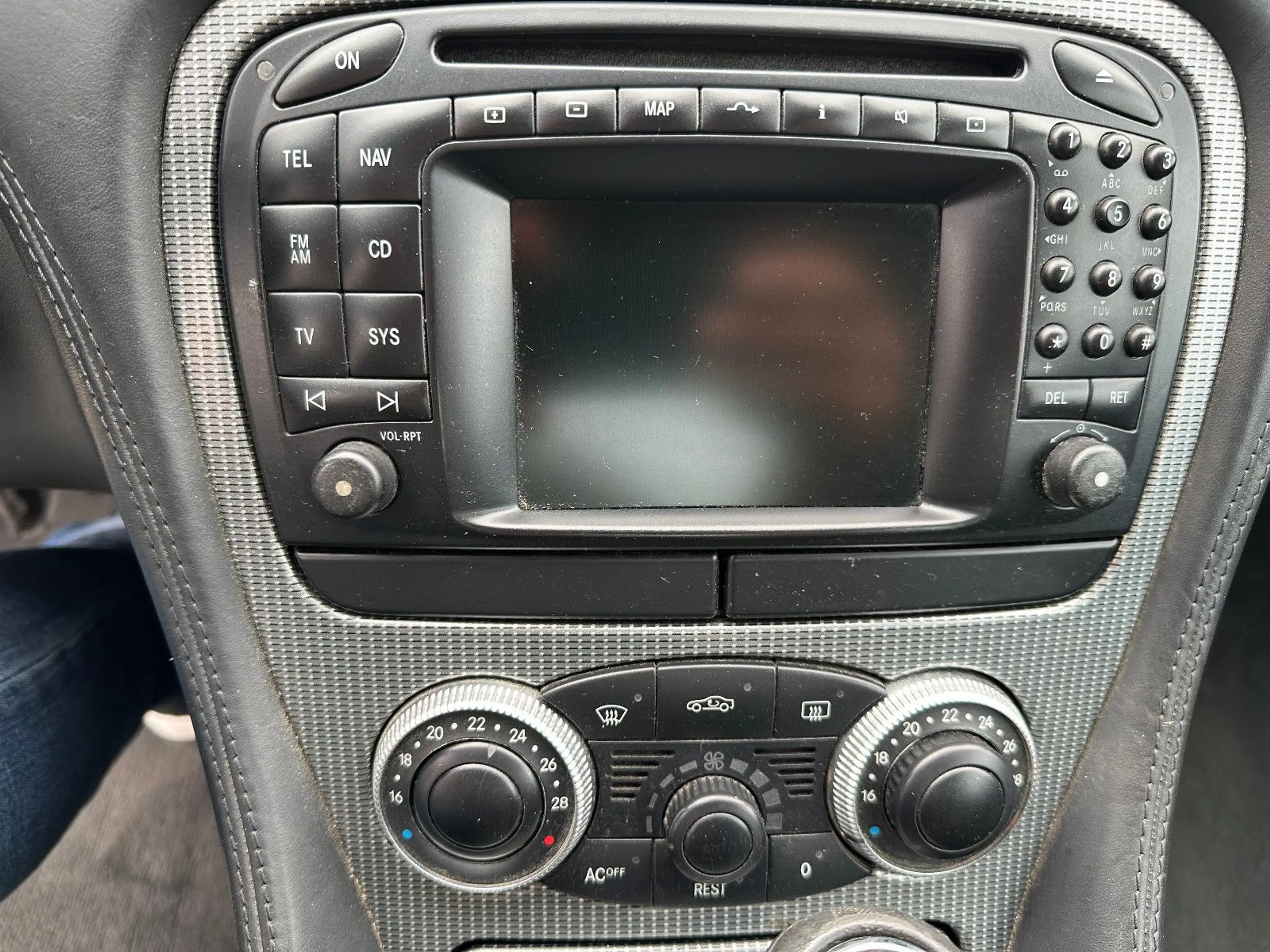 Mercedes-Benz SL 500 *LEDER*NAVI*MEMORY*PDC*MFL*KLIMAAUTO.* — photo 13