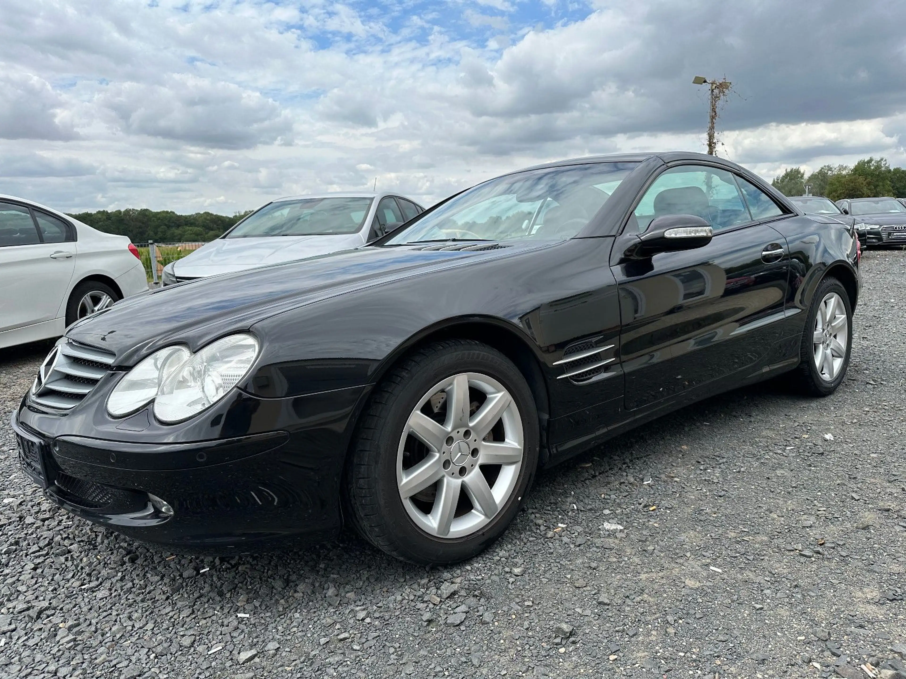 Mercedes-Benz SL 500 *LEDER*NAVI*MEMORY*PDC*MFL*KLIMAAUTO.*