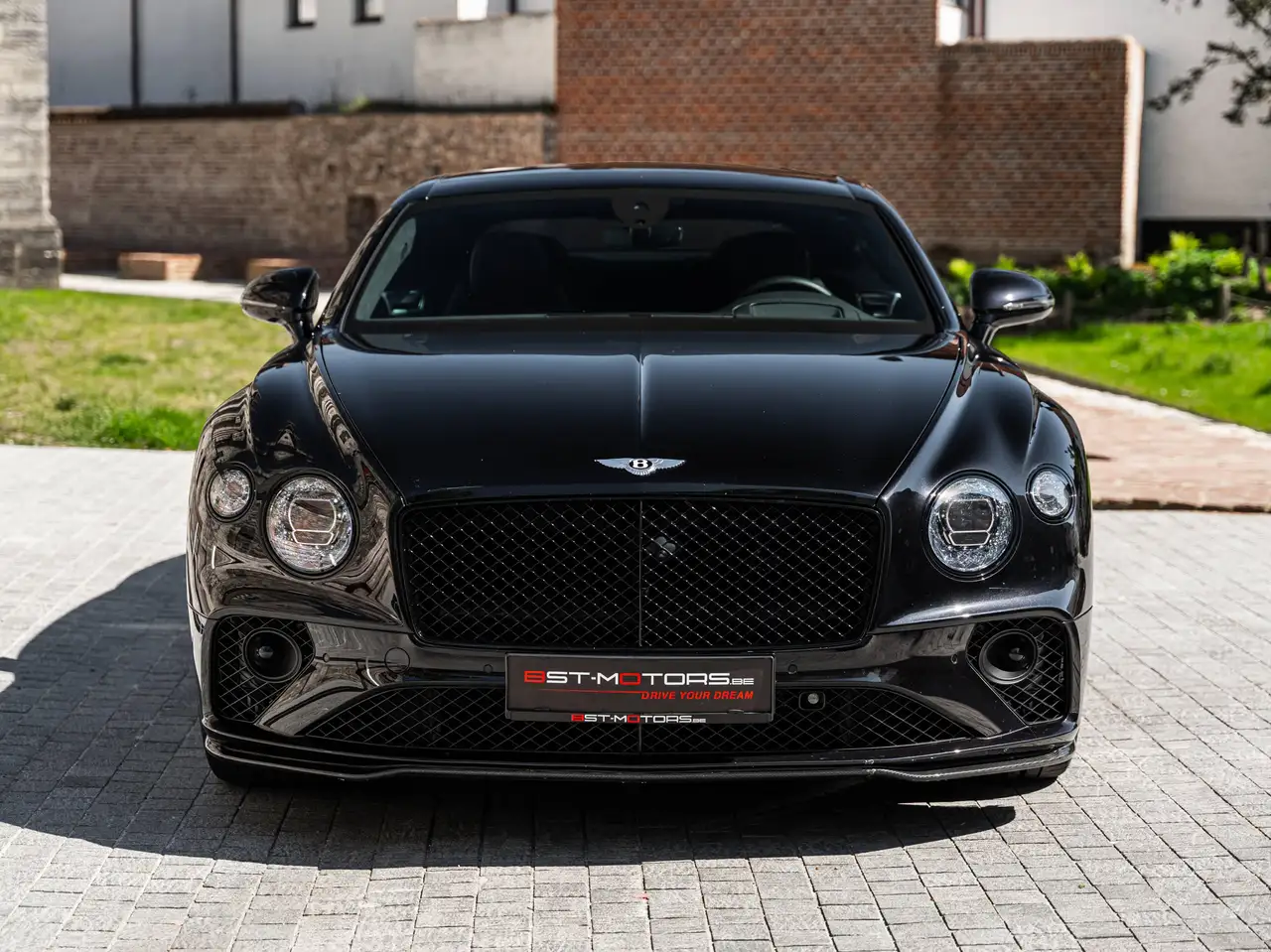 Bentley Continental GT 2023 — фото 6