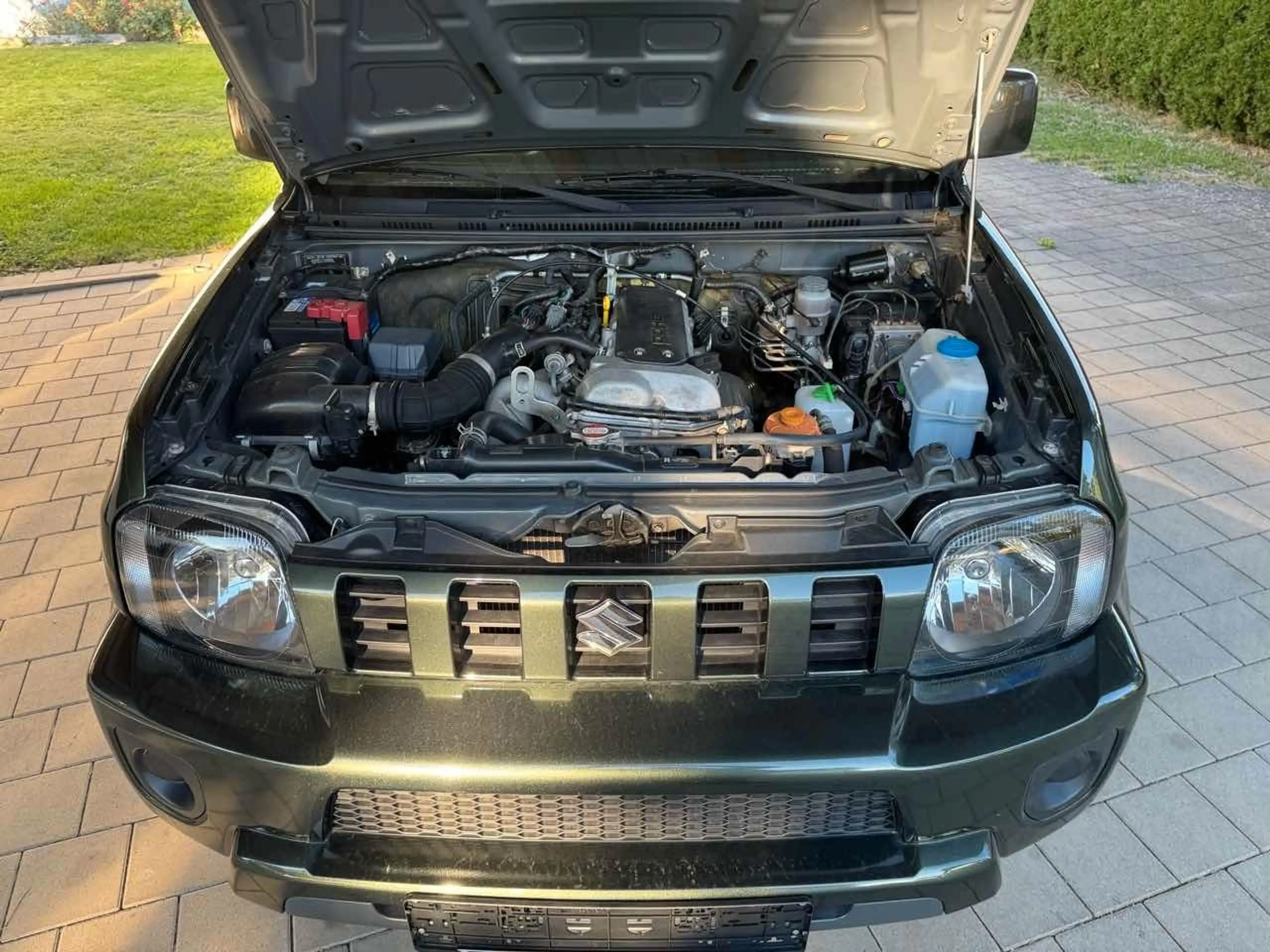 Suzuki Jimny 1.3 ALLGRIP Anhängekupplung — photo 12