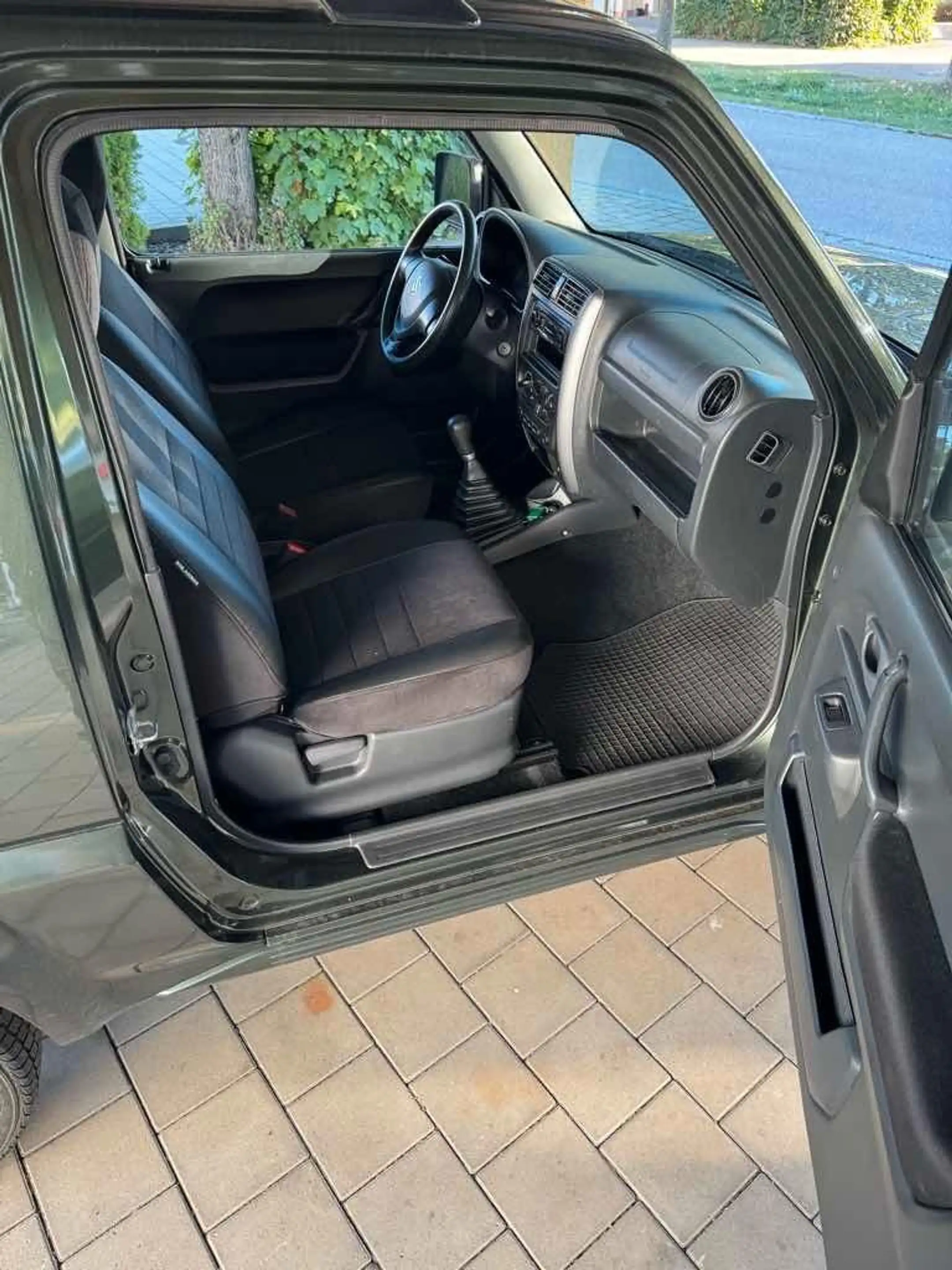 Suzuki Jimny 1.3 ALLGRIP Anhängekupplung — photo 9