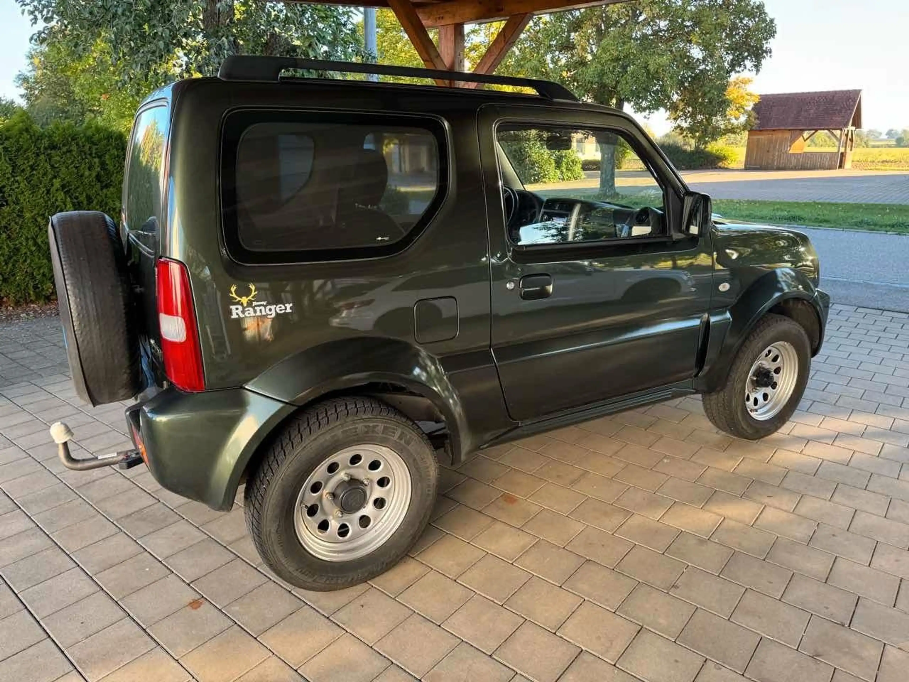 Suzuki Jimny 1.3 ALLGRIP Anhängekupplung — photo 4