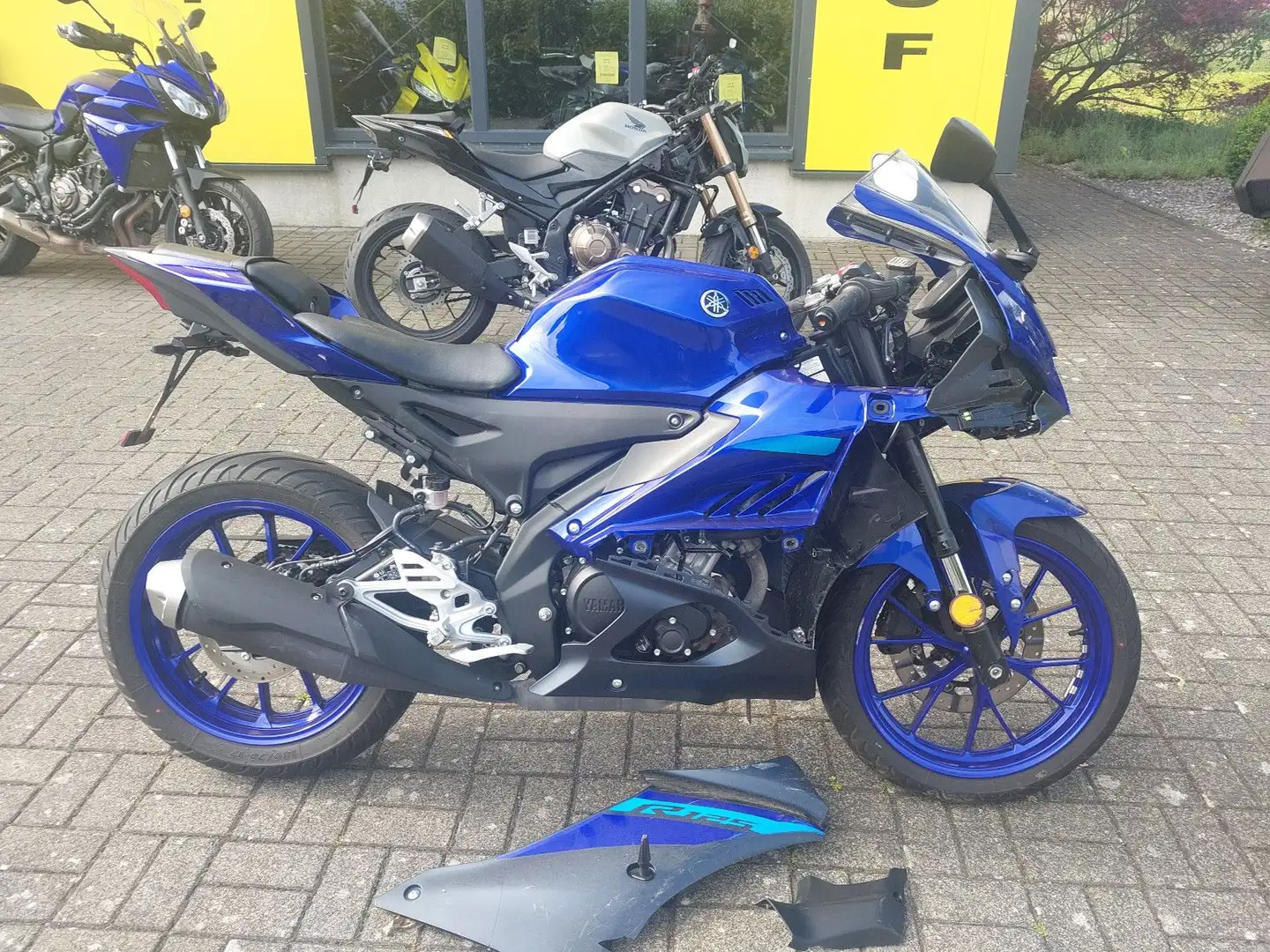 Yamaha YZF-R125 Azul - 1