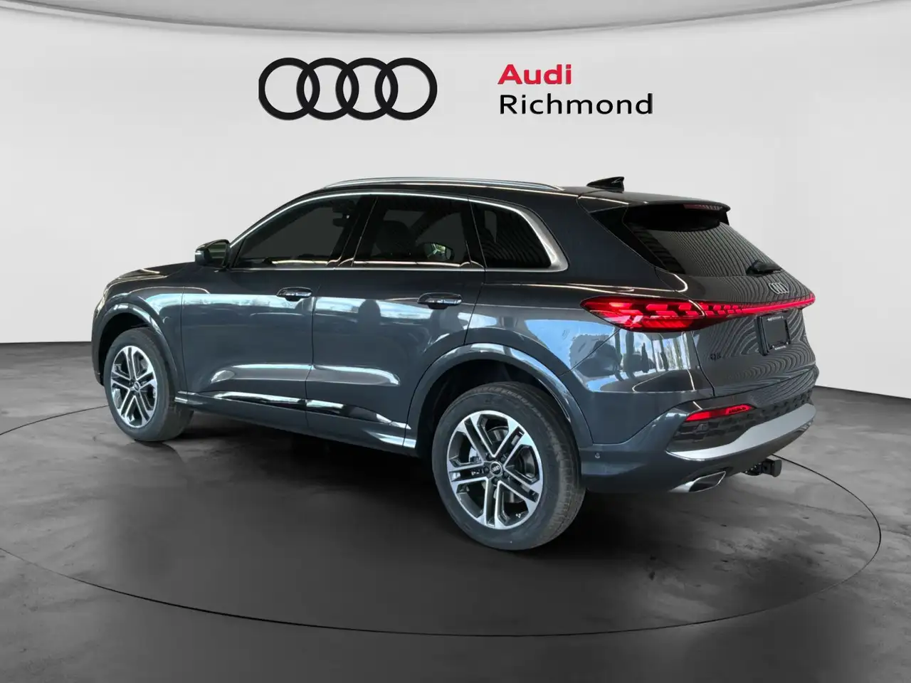 Audi Q5 снимка Audi Q5