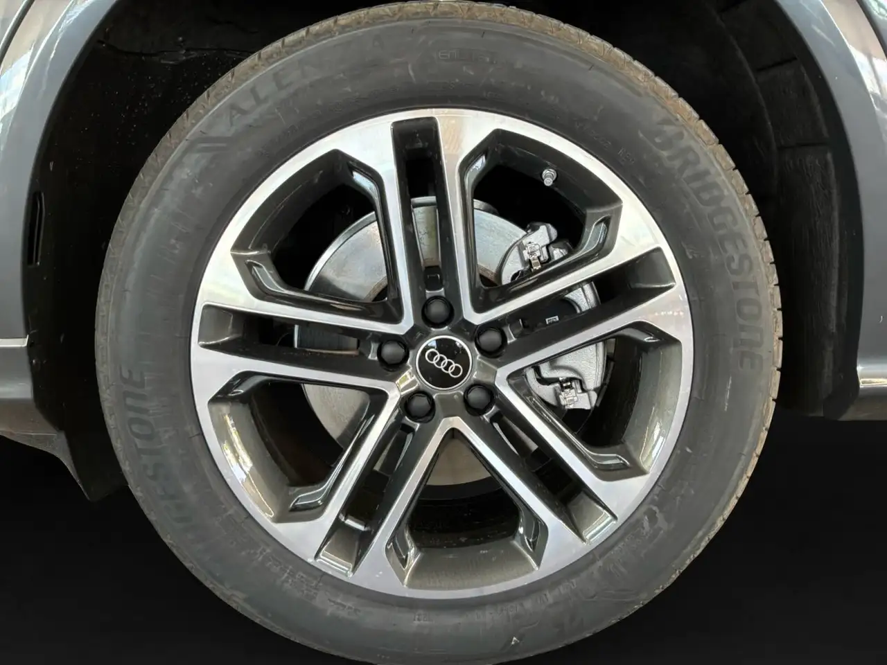Audi Q5 снимка Audi Q5