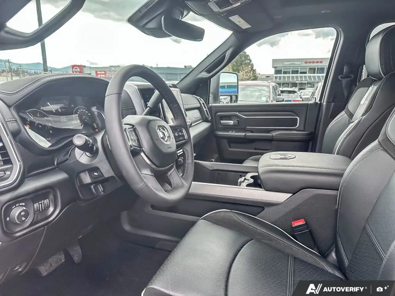 RAM 3500 снимка RAM 3500