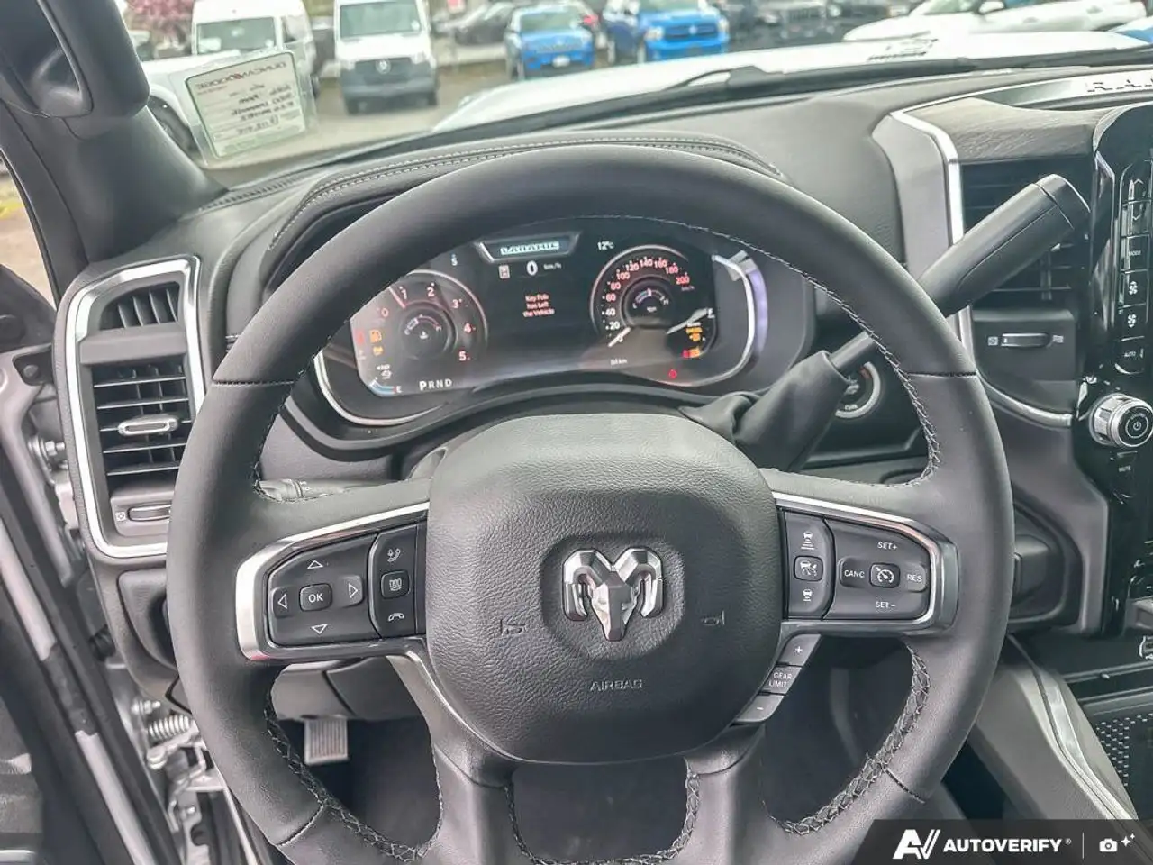 RAM 3500 снимка RAM 3500