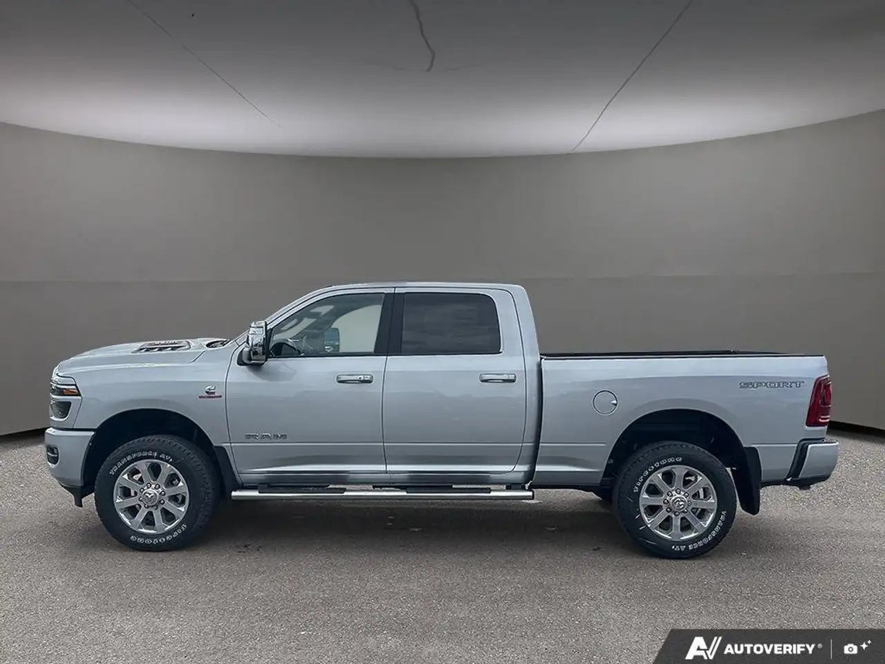 RAM 3500 снимка RAM 3500