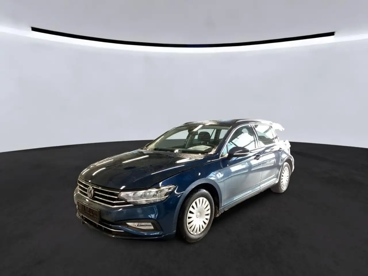 Volkswagen Passat Variant 2.0 TDI Business Navi AHK Pano VC 2