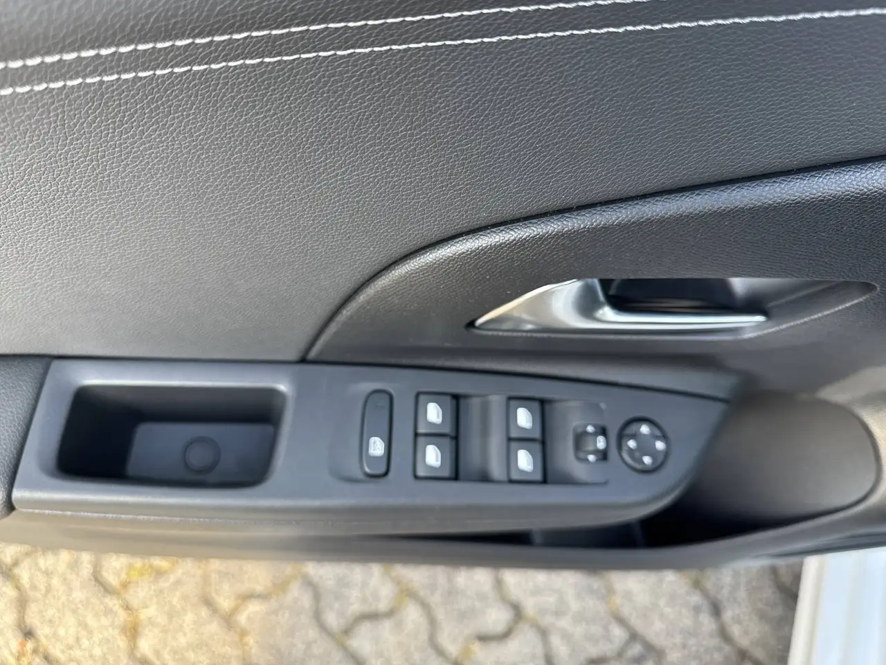 Opel Corsa Elegance, миниатюра 12