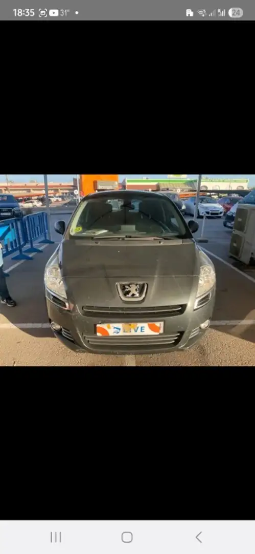 Peugeot 5008 1.6HDI Premium Gris - 2
