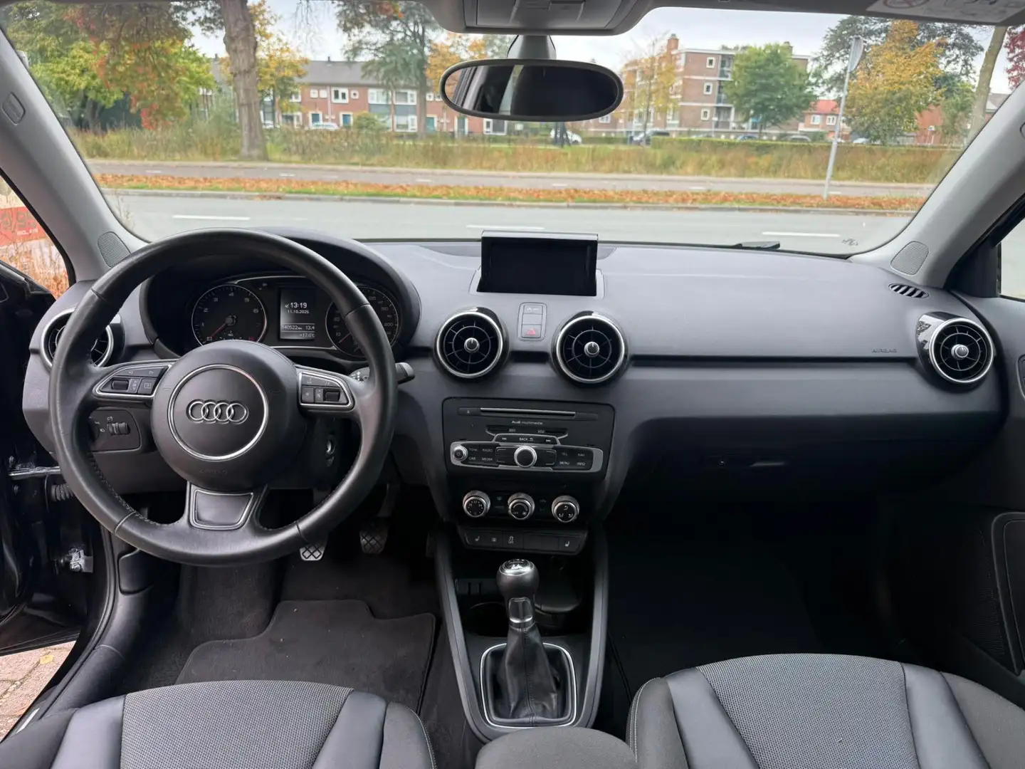 Audi A1 1.0 TFSI LMV|APK|NAVISTOEL VERW.| Negro - 2