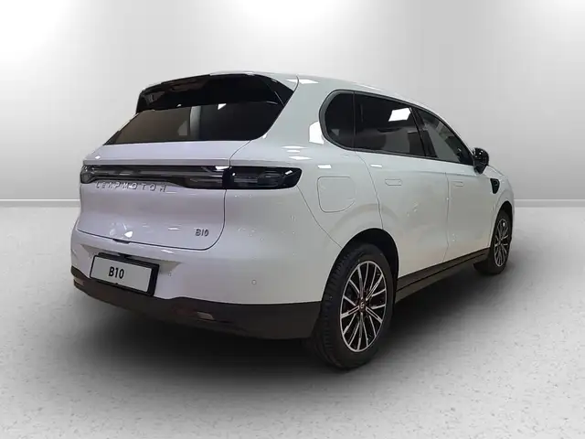 Leapmotor B10 view 5