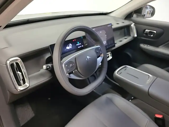 Leapmotor B10 view 12