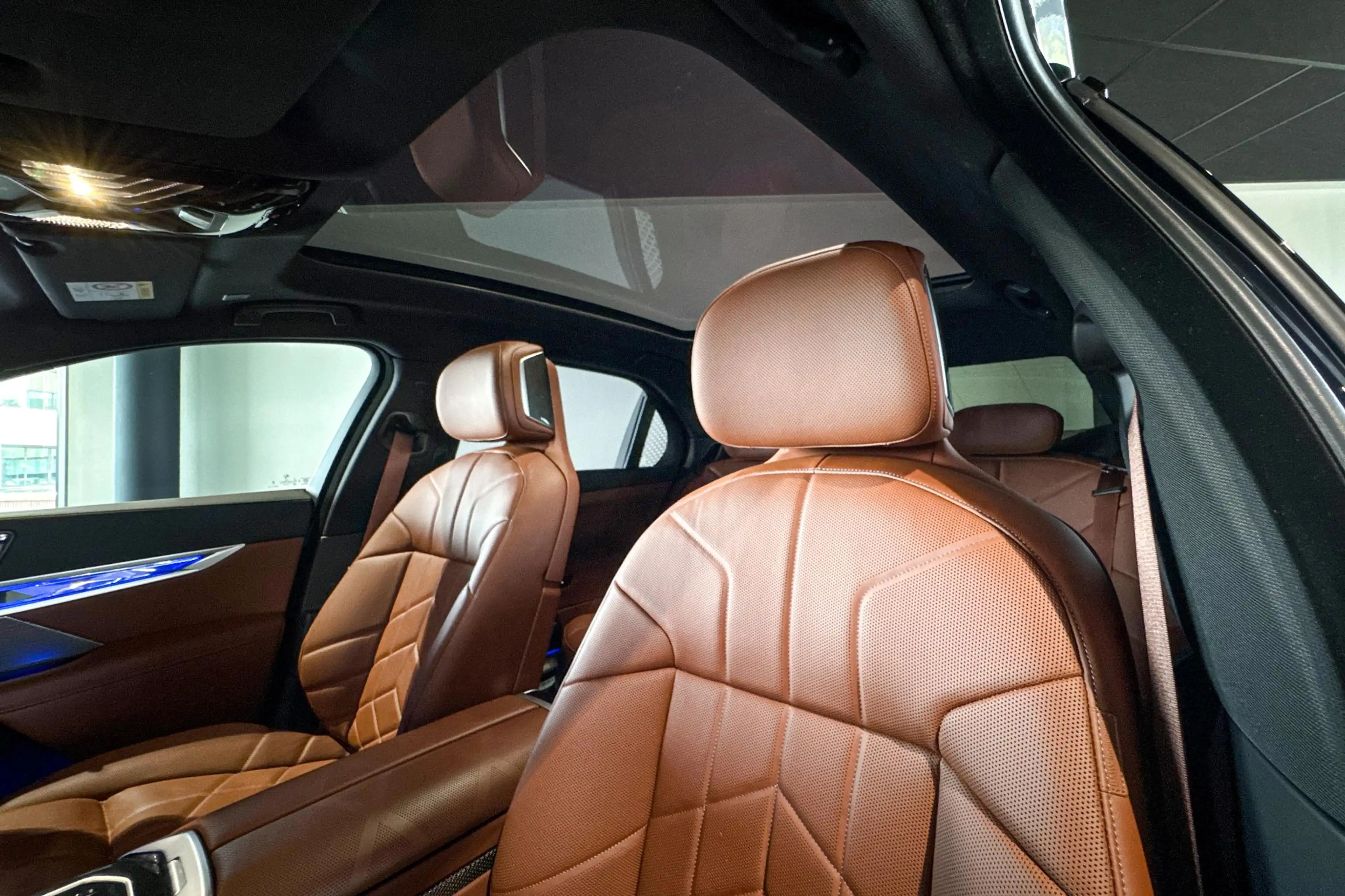 BMW i7 xDrive60 106 kWh — photo 12