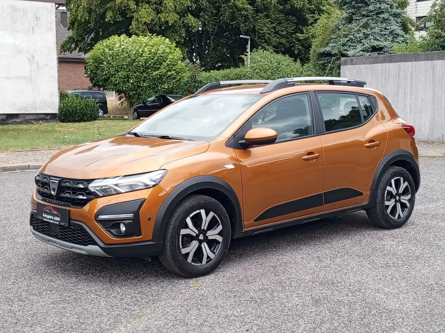 Dacia Sandero III Stepway Comfort 1.0 *1.Hand*wenig km Arancione - 1