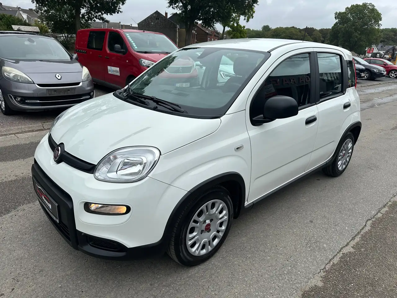 Fiat Panda 1.0i MHEV Clim Auto Carplay Carnet Garantie 12 Mois
