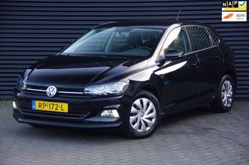 1.0 TGI 90pk Comfortline | Navigatie | Carplay | A