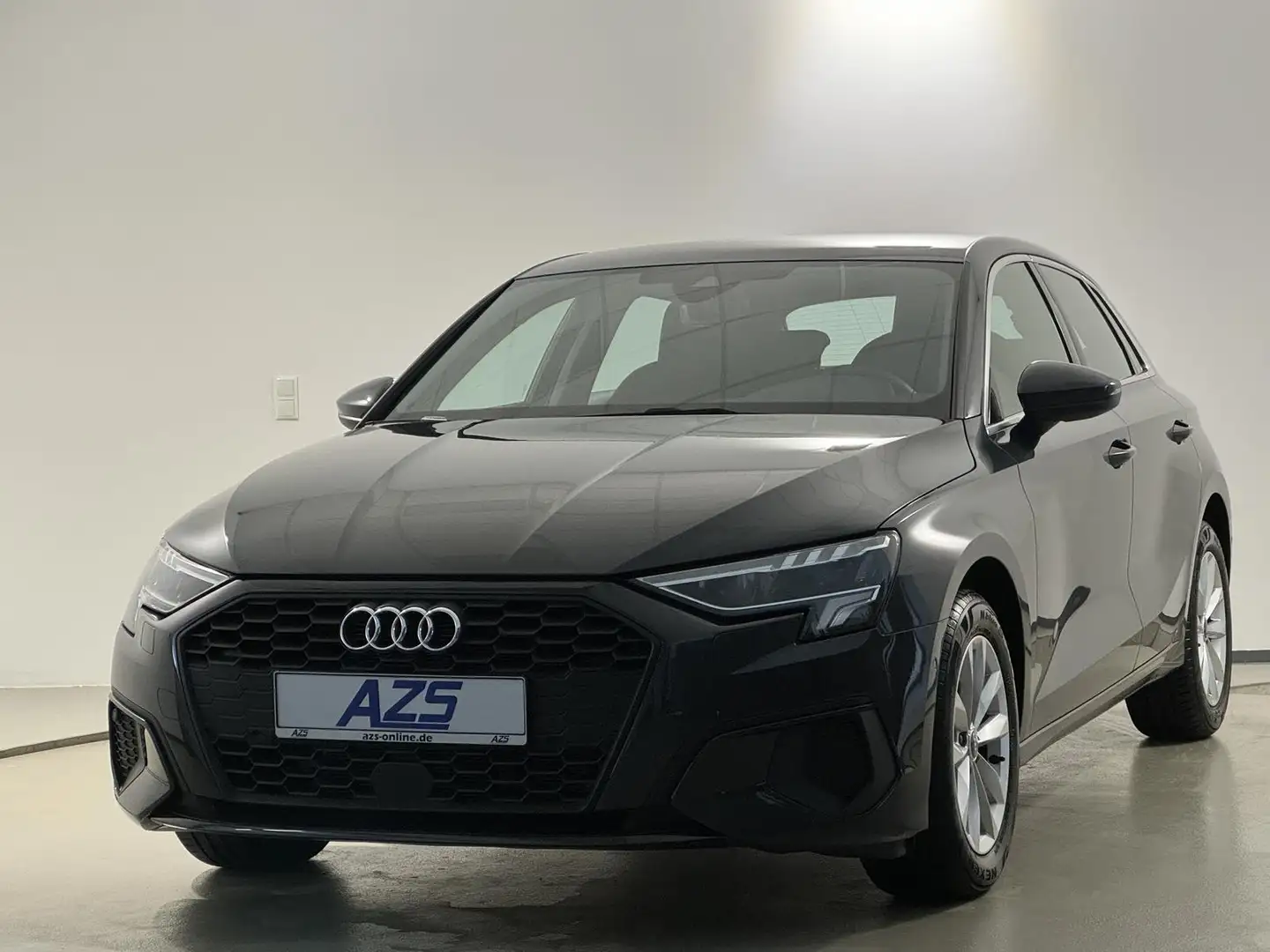 Audi A3 1.0 TFSI | LED | virtual | Navi-App | ACC | Grau - 2
