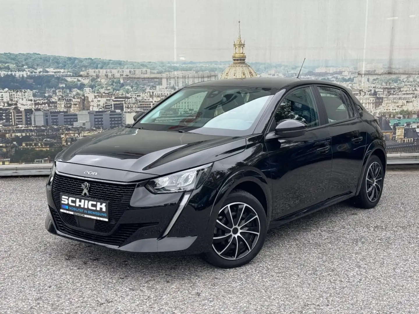 Peugeot e-208 08 Schwarz - 2