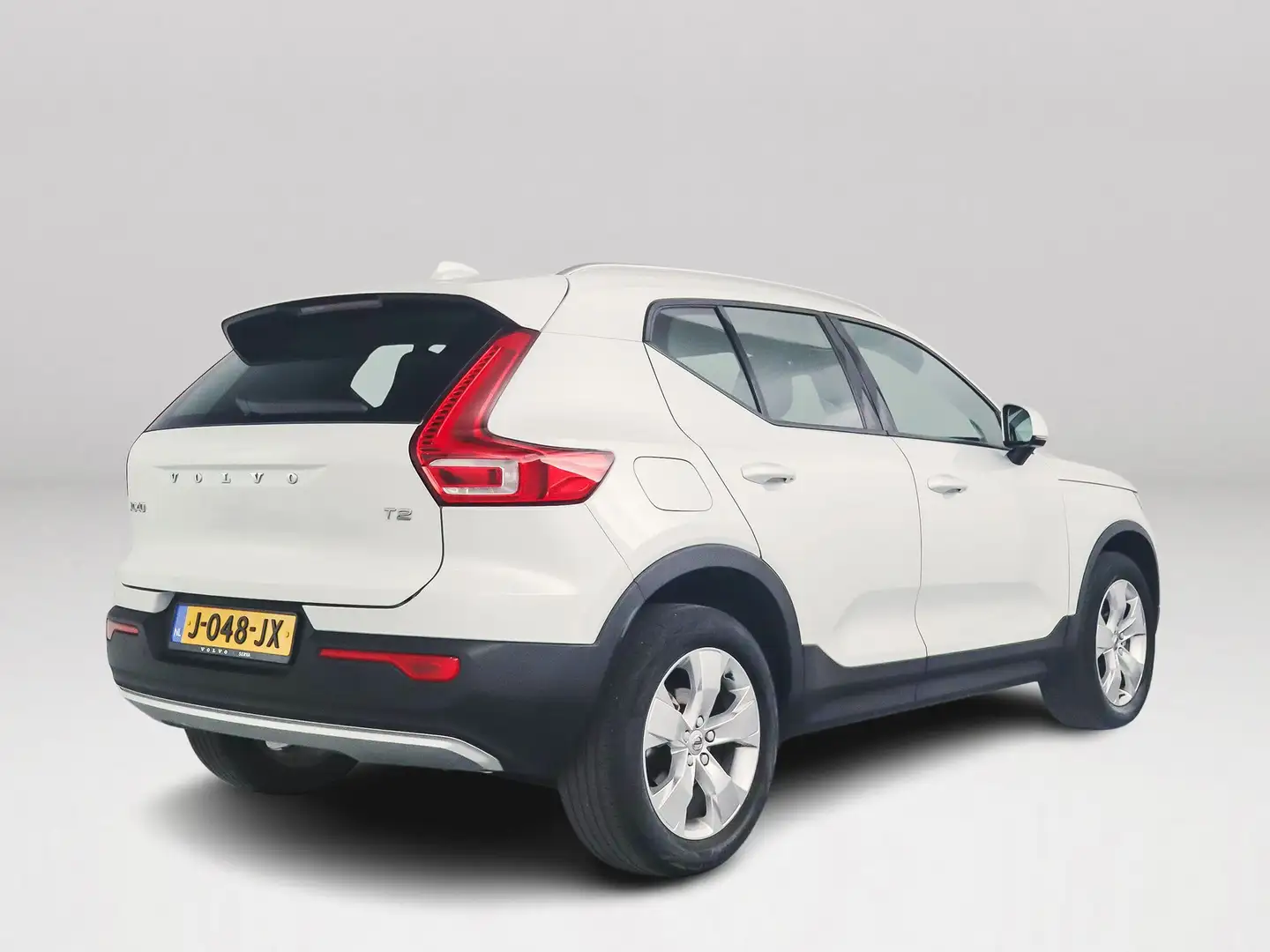 Volvo XC40 T2 Business Pro | Navigatie | Parkeercamera | Airc Blanco - 2