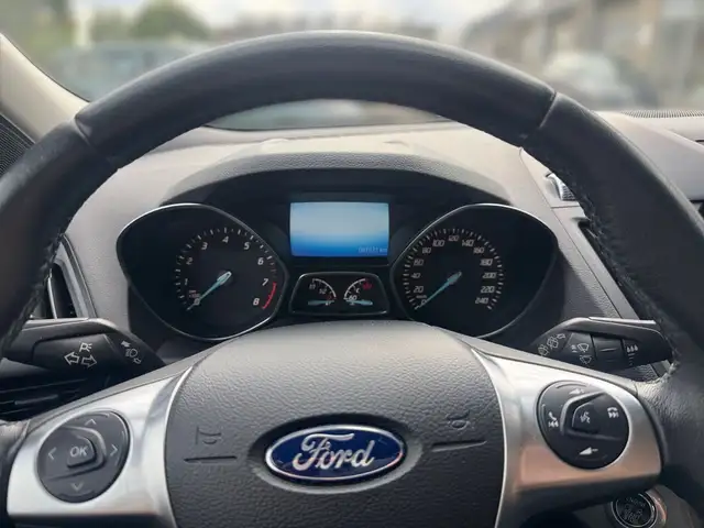 Ford Kuga view 8