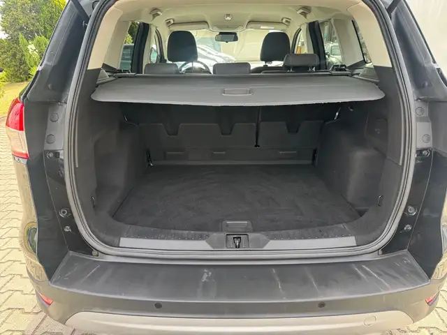 Ford Kuga view 12