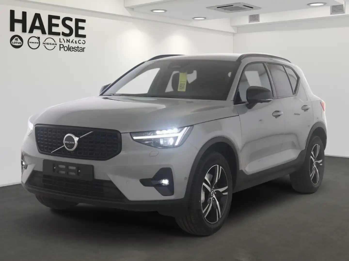 Volvo XC40 Plus Dark B3 EU6e Digitales Cockpit Memory Sitze S Grau - 1