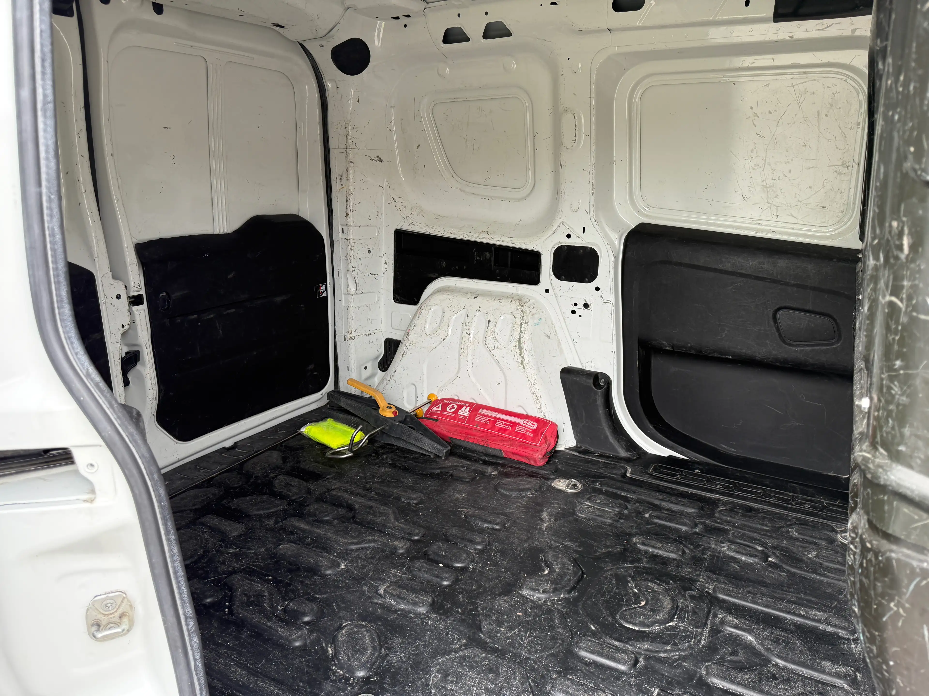 Fiat Doblo Easy Kasten 1.3 Multijet *nur 27 TKM*1.Hand*HU neu* — photo 13
