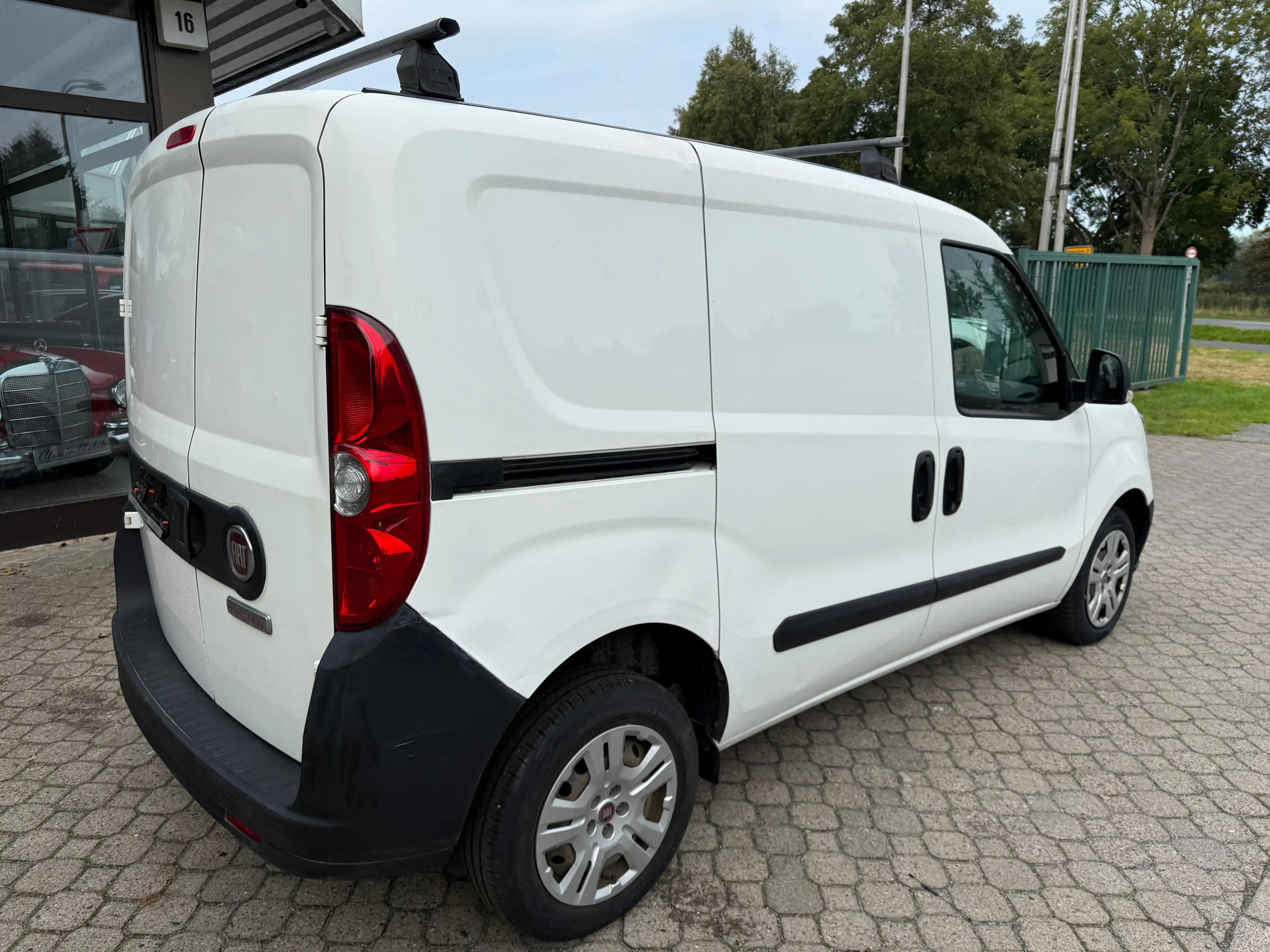 Fiat Doblo Easy Kasten 1.3 Multijet *nur 27 TKM*1.Hand*HU neu* — photo 5