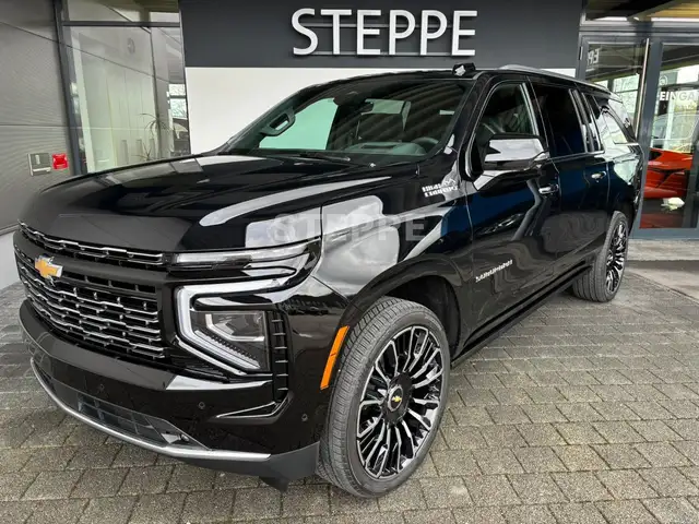 Chevrolet Suburban MY26 Suburban 6,2 High Country AHK  24" Luftfed.