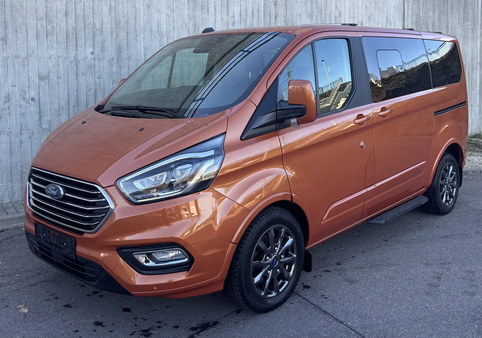 Ford Tourneo Custom Tourneo Custom TDCi 320 L1 Titanium X Orange - 1