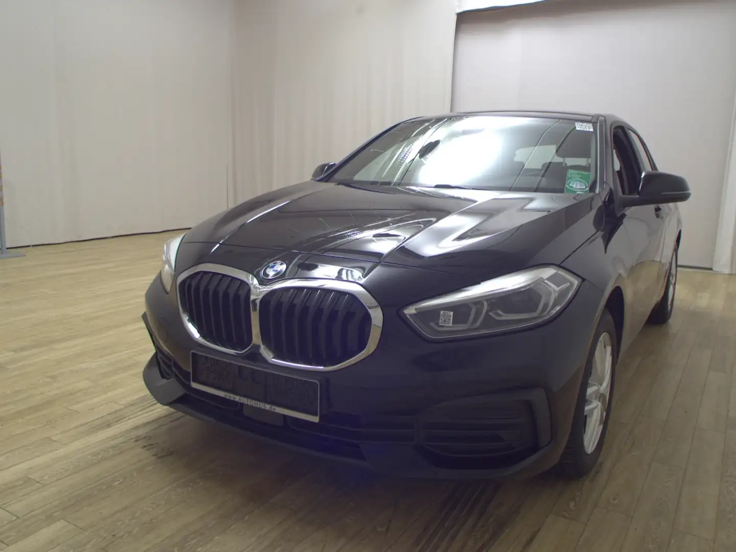 BMW 118 i Advantage Navi LED LC Prof. Shz Schwarz - 2