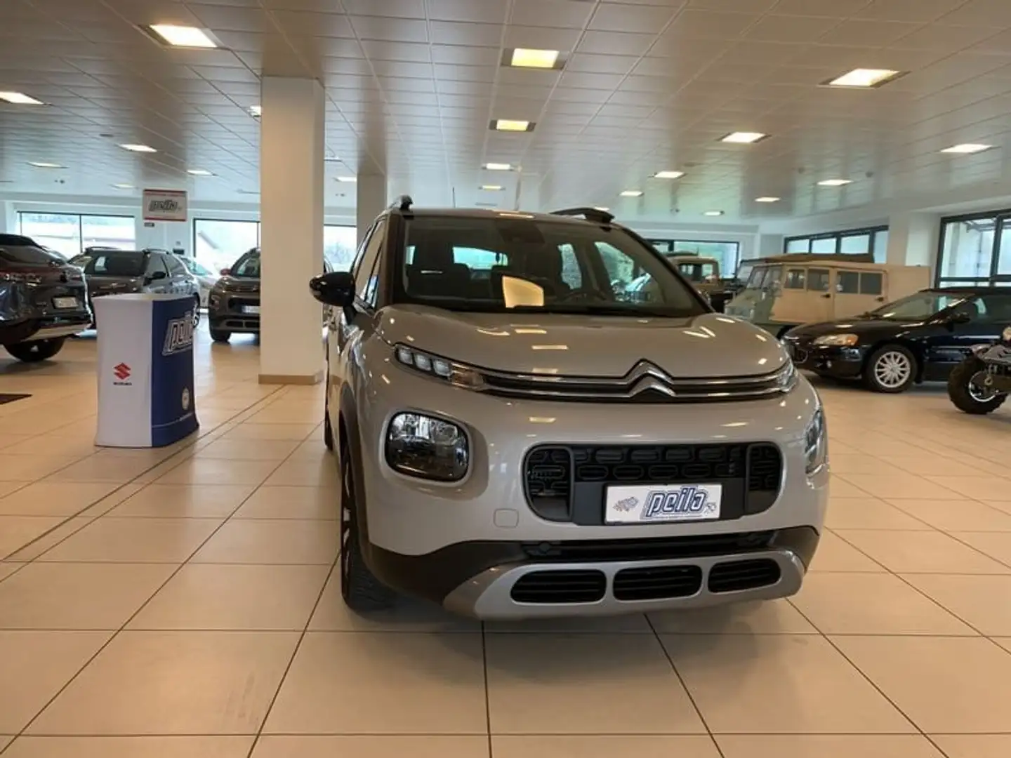 Citroen C3 Aircross PureTech 110 S&S Feel Beige - 2