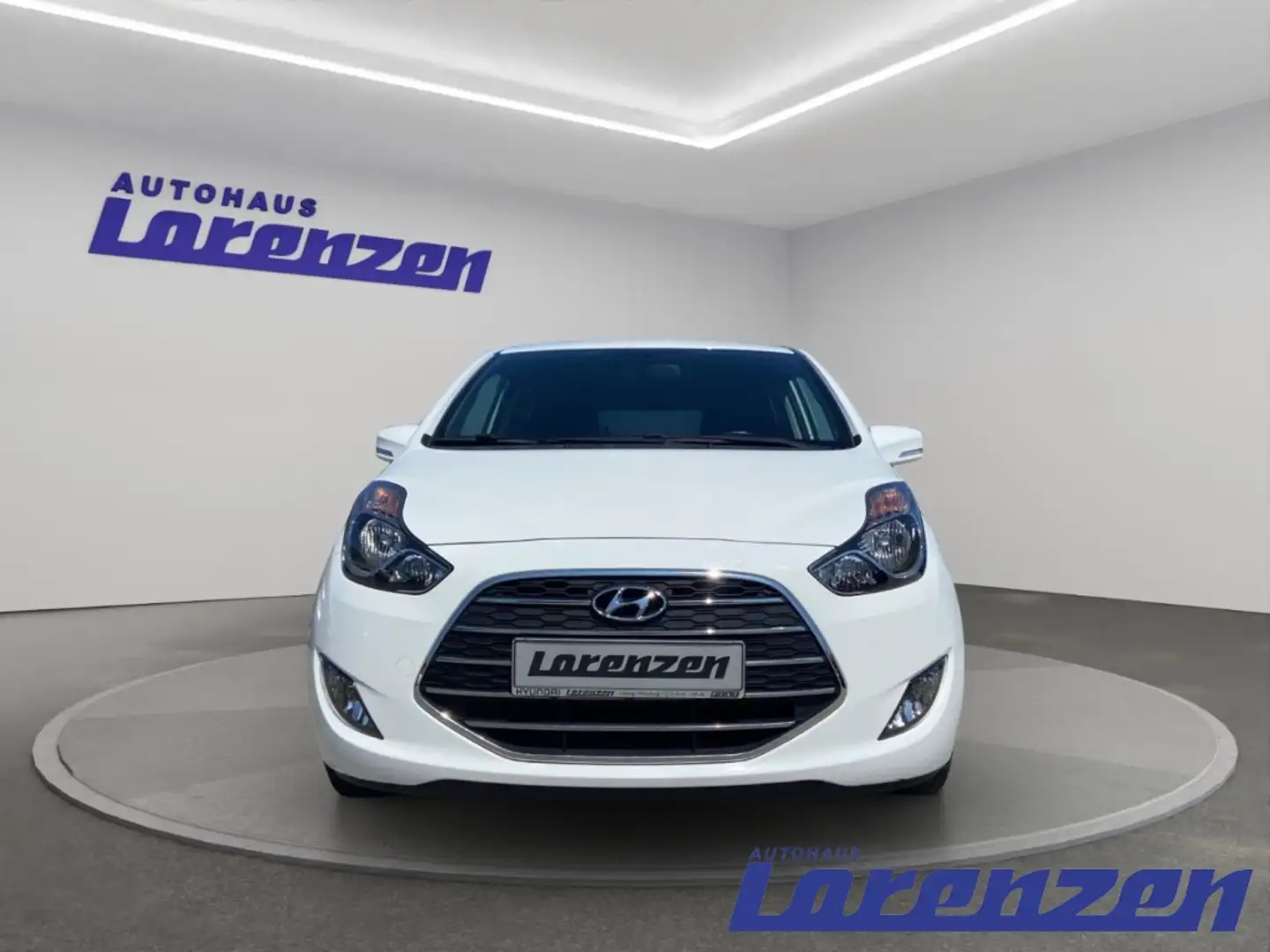 Hyundai iX20 blue Classic 1.4 Klimaautom Alarm Berganfahrass. G Weiß - 2