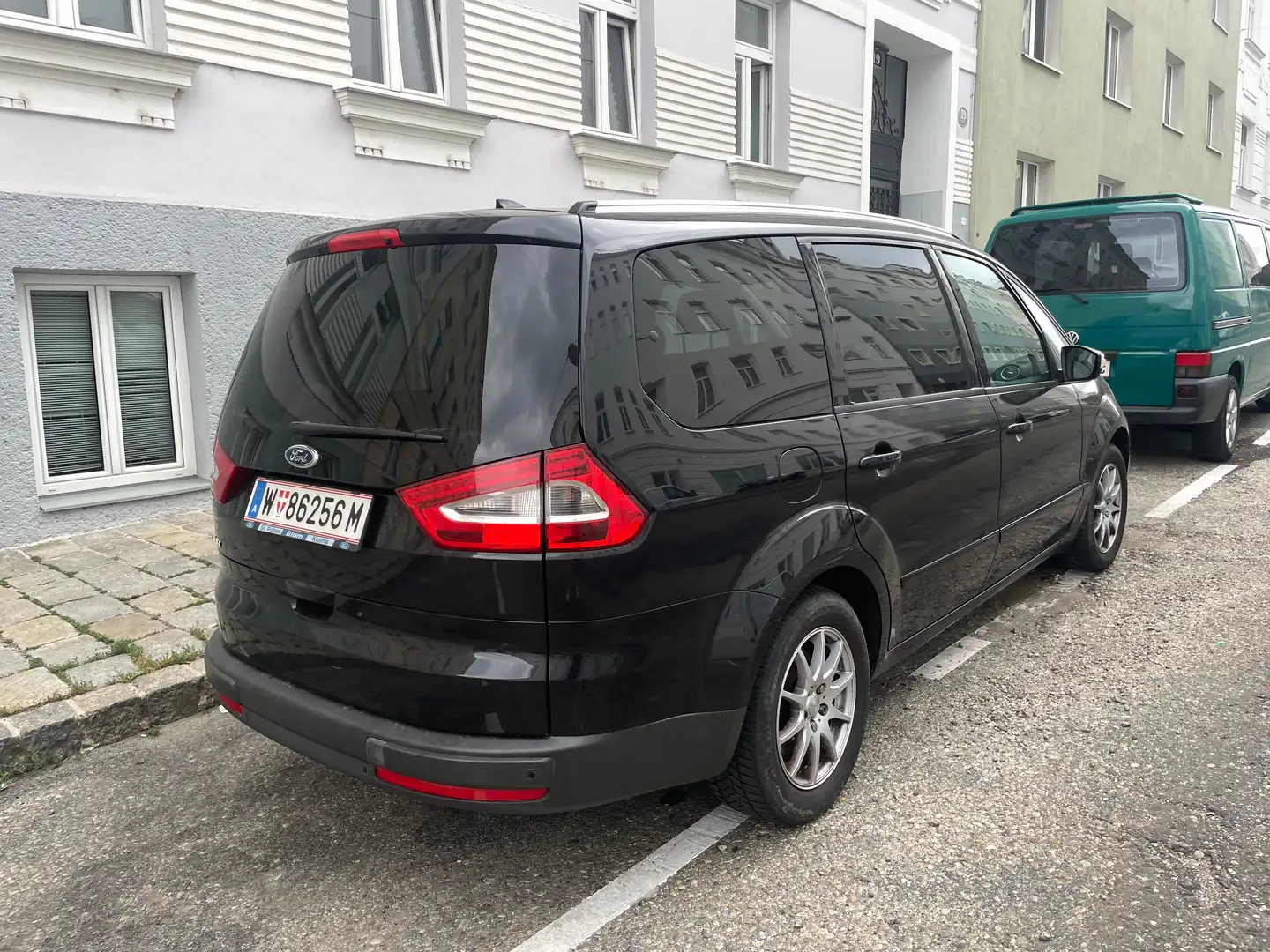 Ford Galaxy Business Plus 2,0 TDCi Noir - 2