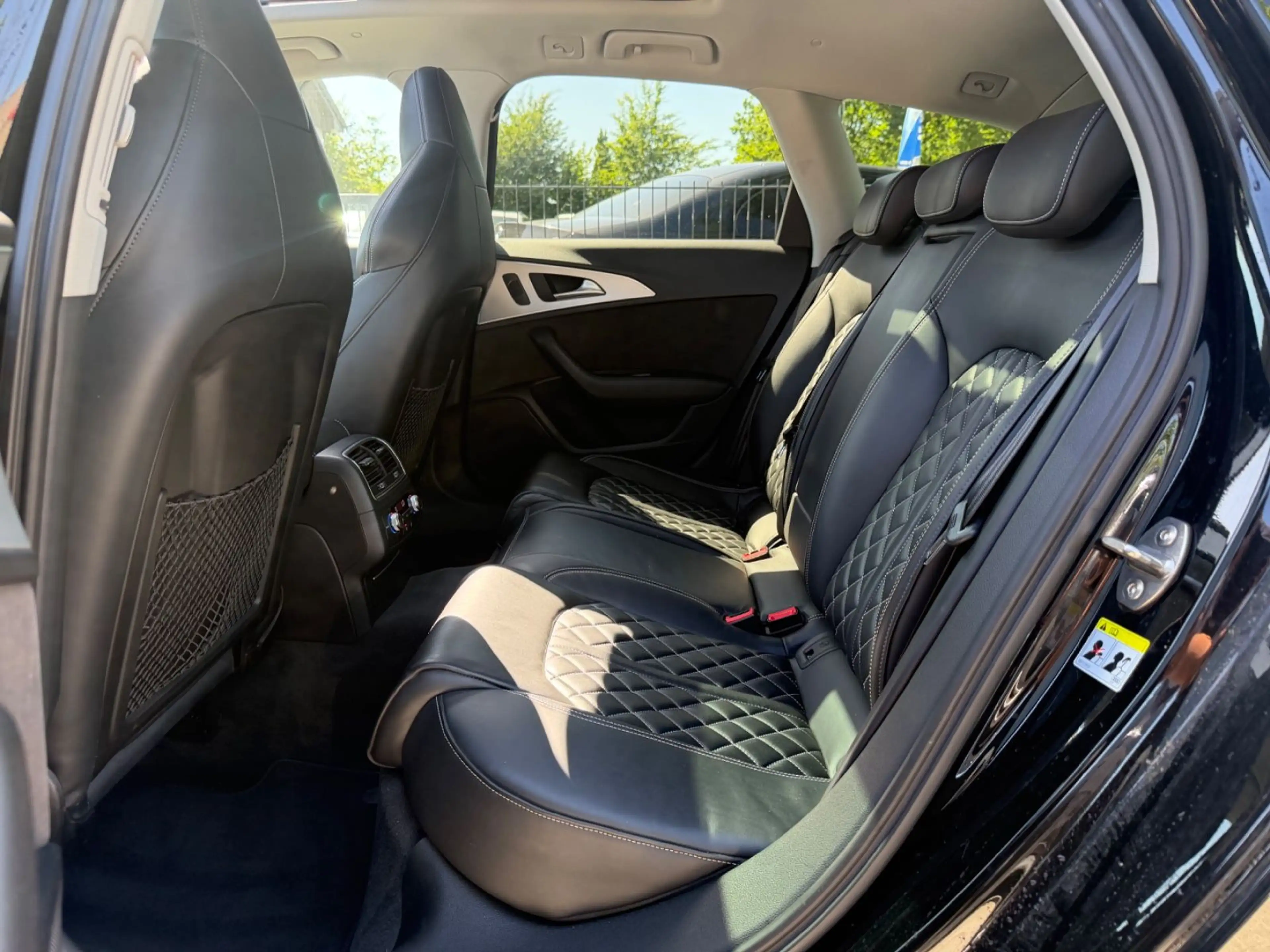Audi S6 Avant 4.0 TFSI quattro S-Line MMI+ Pano Memor — photo 14