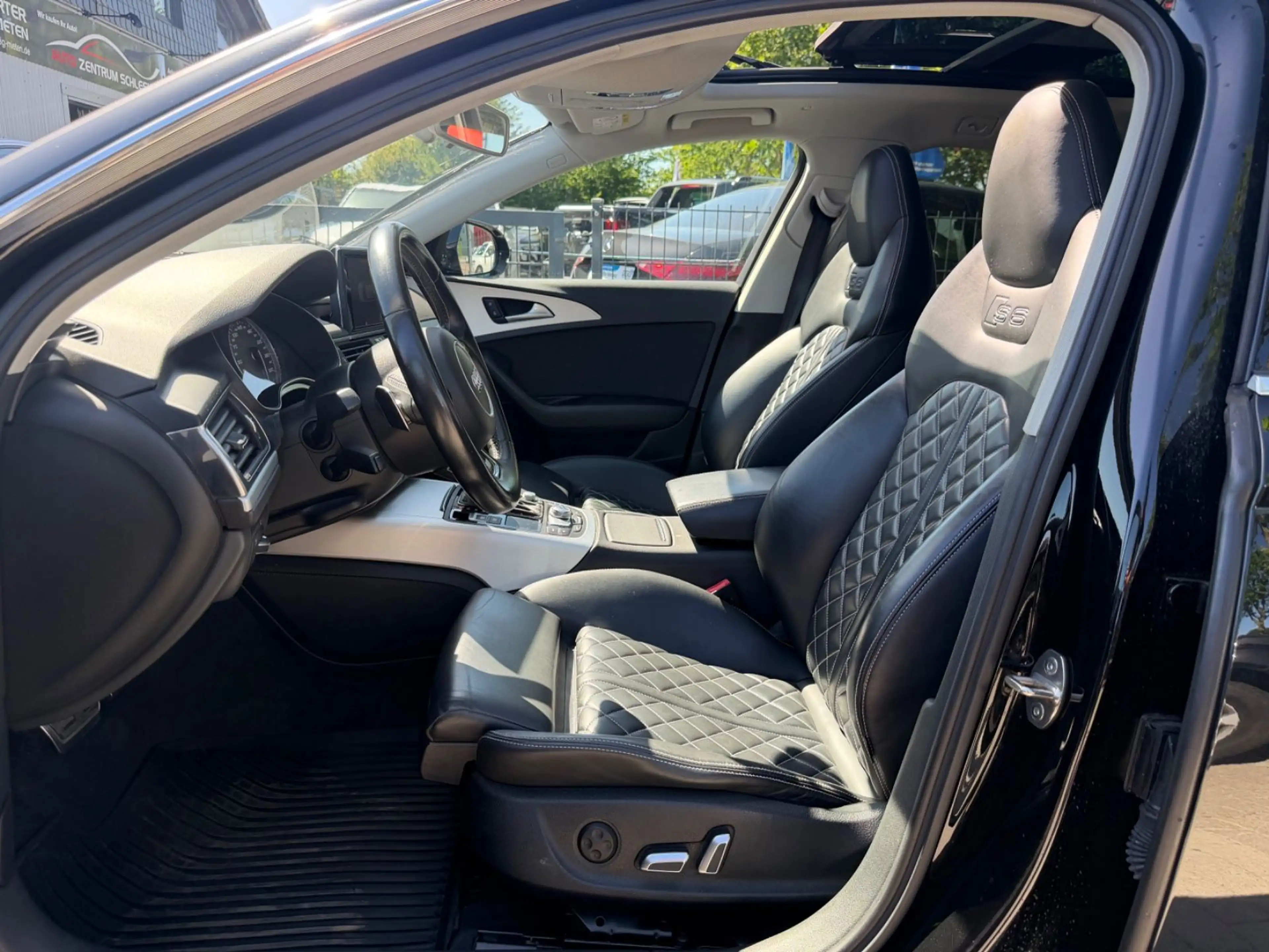 Audi S6 Avant 4.0 TFSI quattro S-Line MMI+ Pano Memor — photo 12