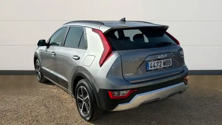 Kia Niro 1.6 HEV Concept 2022, foto 3