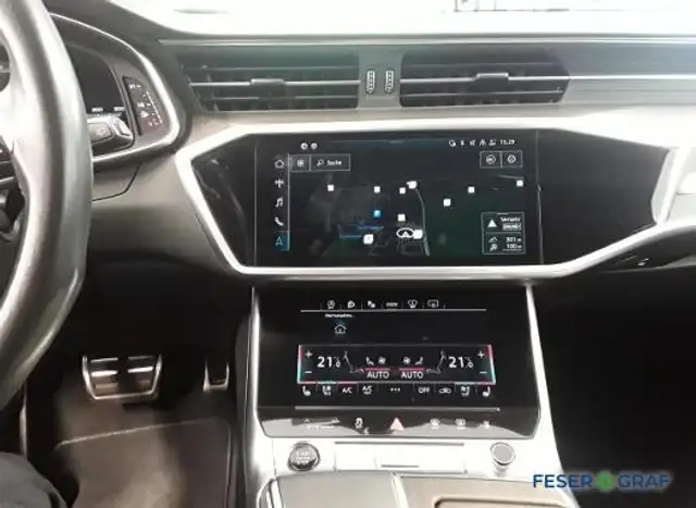 Audi A6 view 7