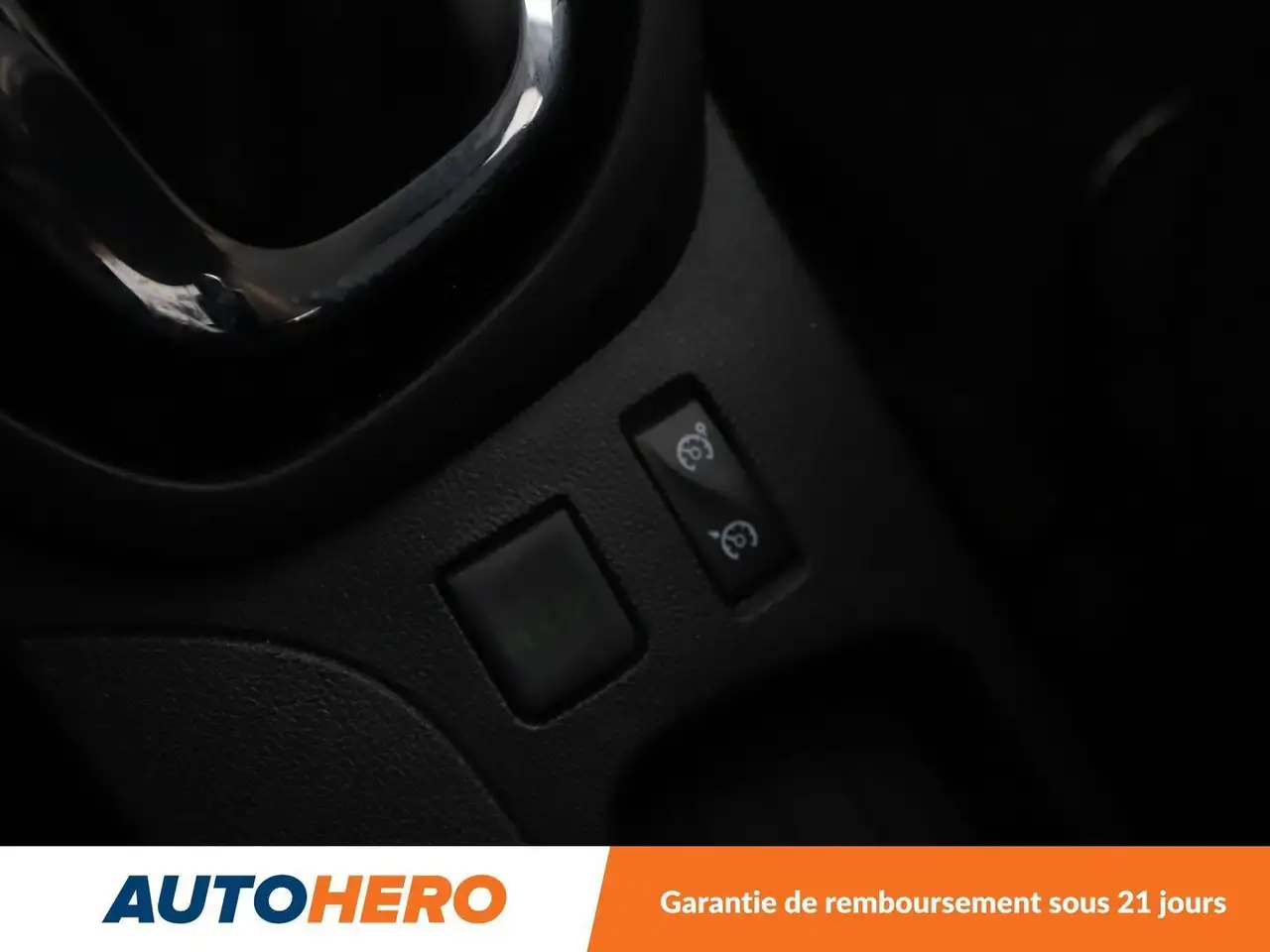 Renault Captur — photo 30