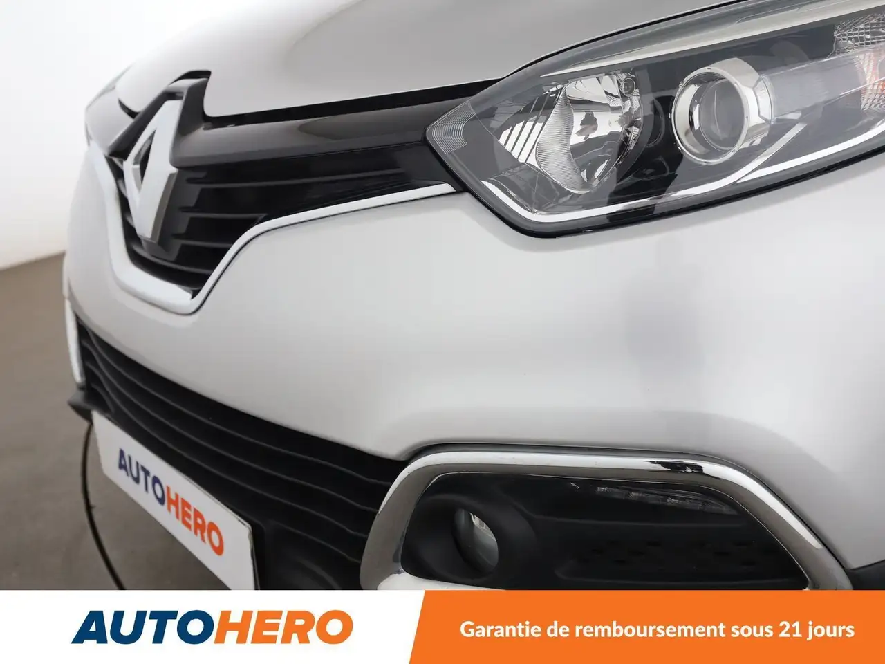 Renault Captur — photo 33