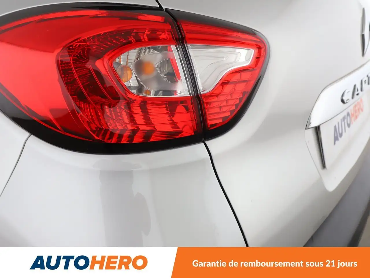 Renault Captur — photo 35