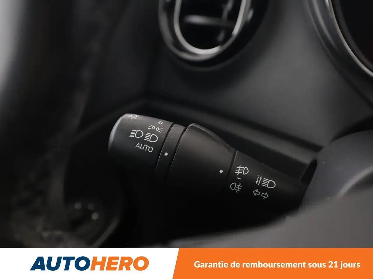 Renault Captur — photo 20