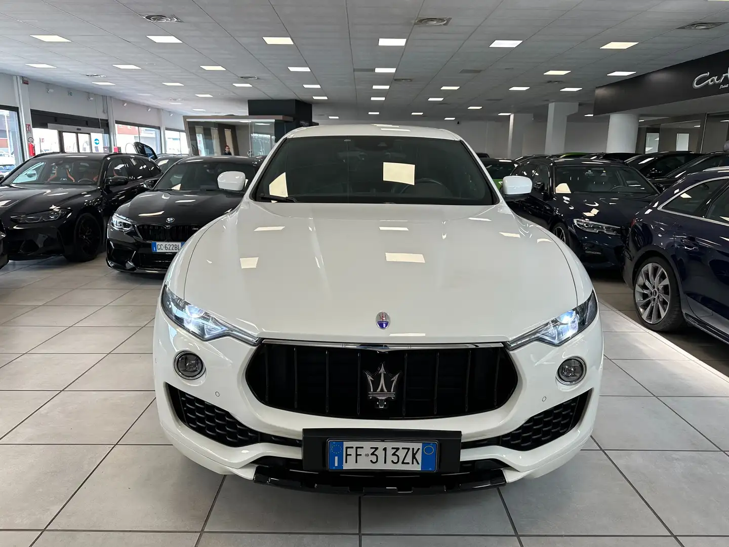 Maserati Levante 3.0 V6 430cv auto Bianco - 2